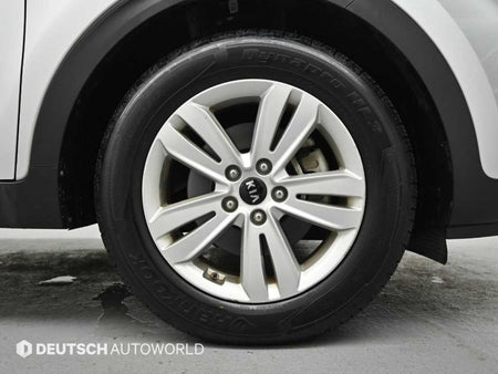 Kia Sportage — photo 05