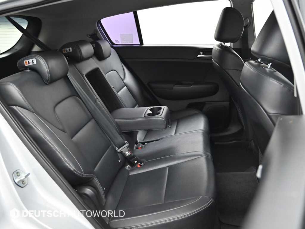 Kia Sportage — photo 12