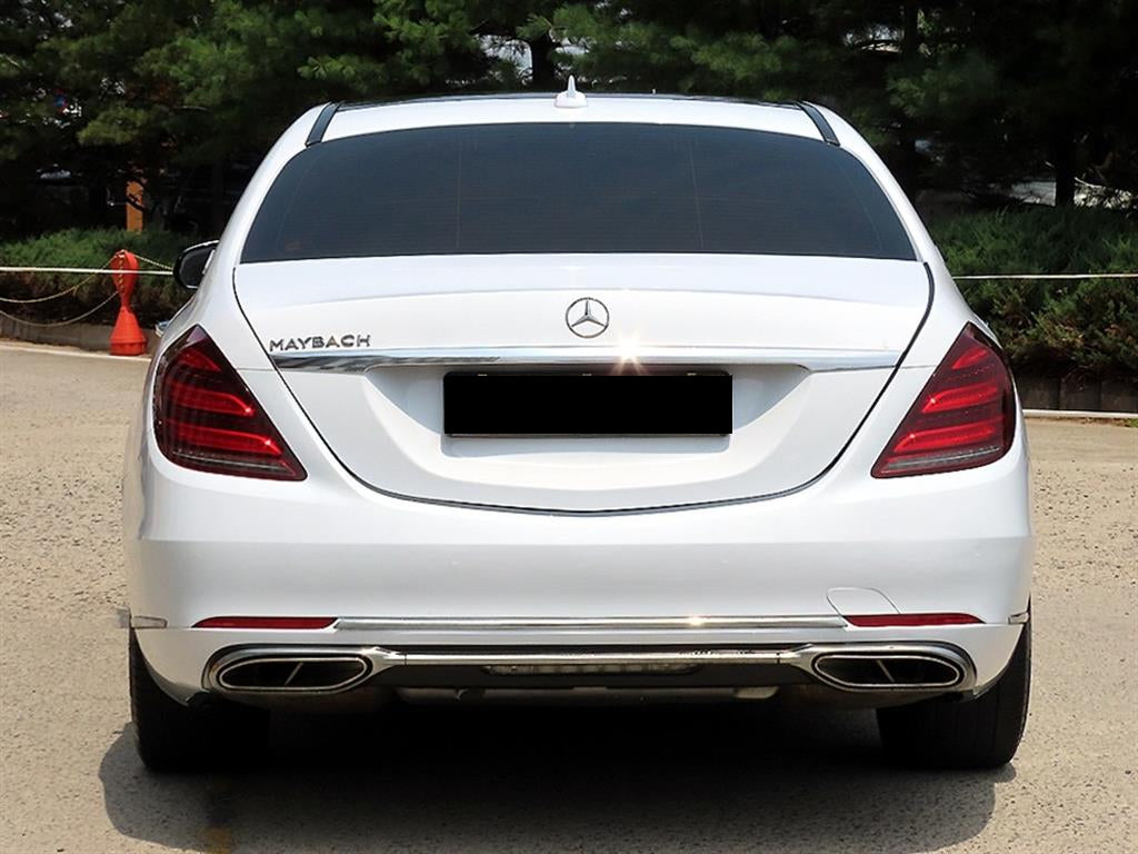 Mercedes-Benz S-Class — photo 04