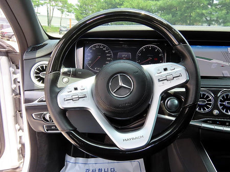 Mercedes-Benz S-Class — photo 08