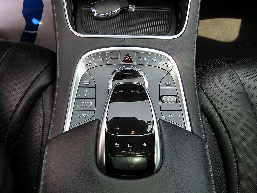 Mercedes-Benz S-Class — photo 13