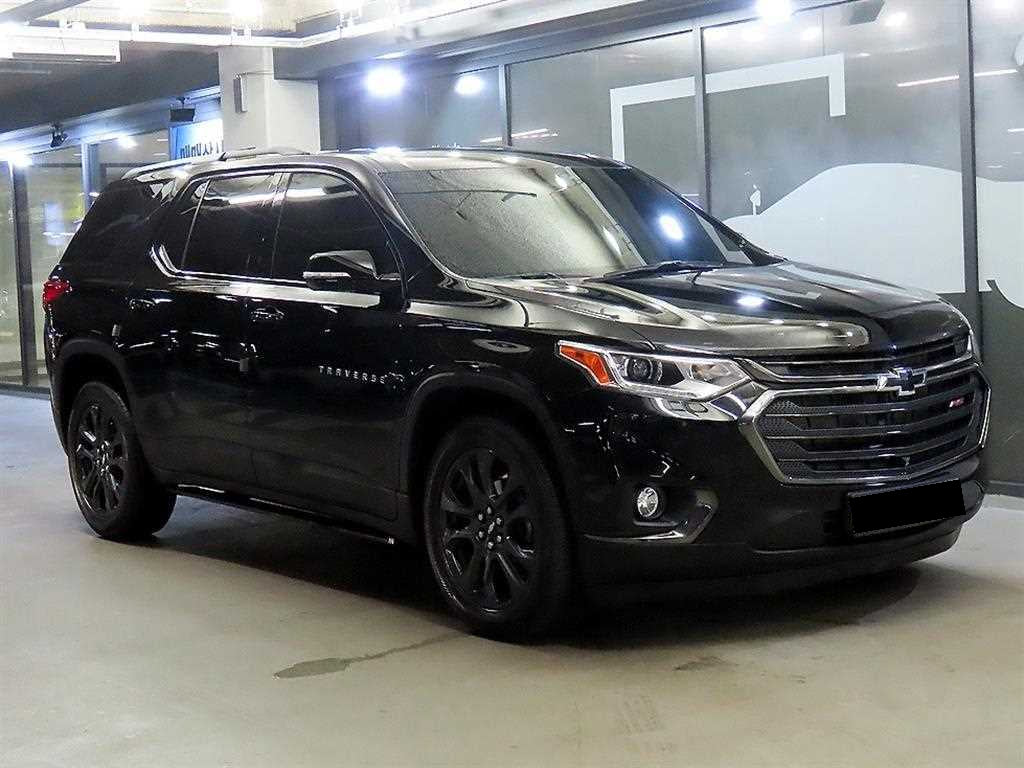 CHEVROLET Traverse — photo 01