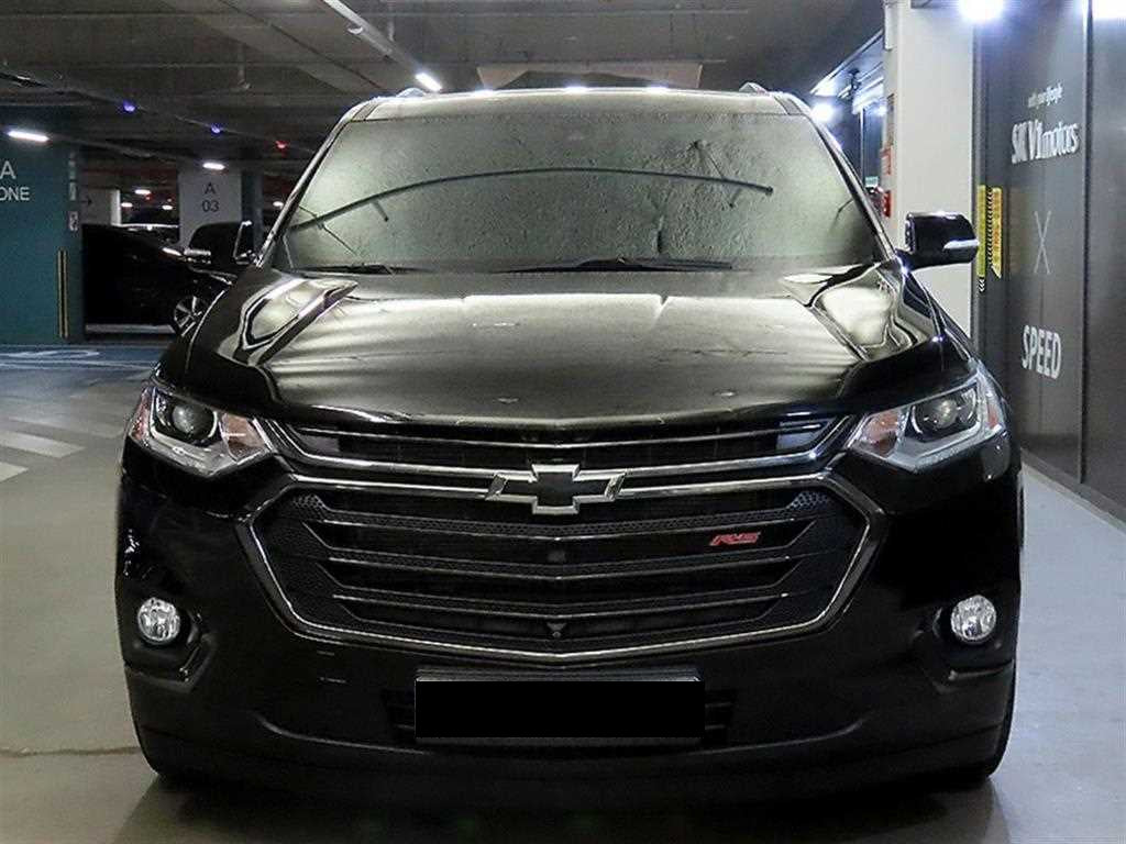 CHEVROLET Traverse — photo 02