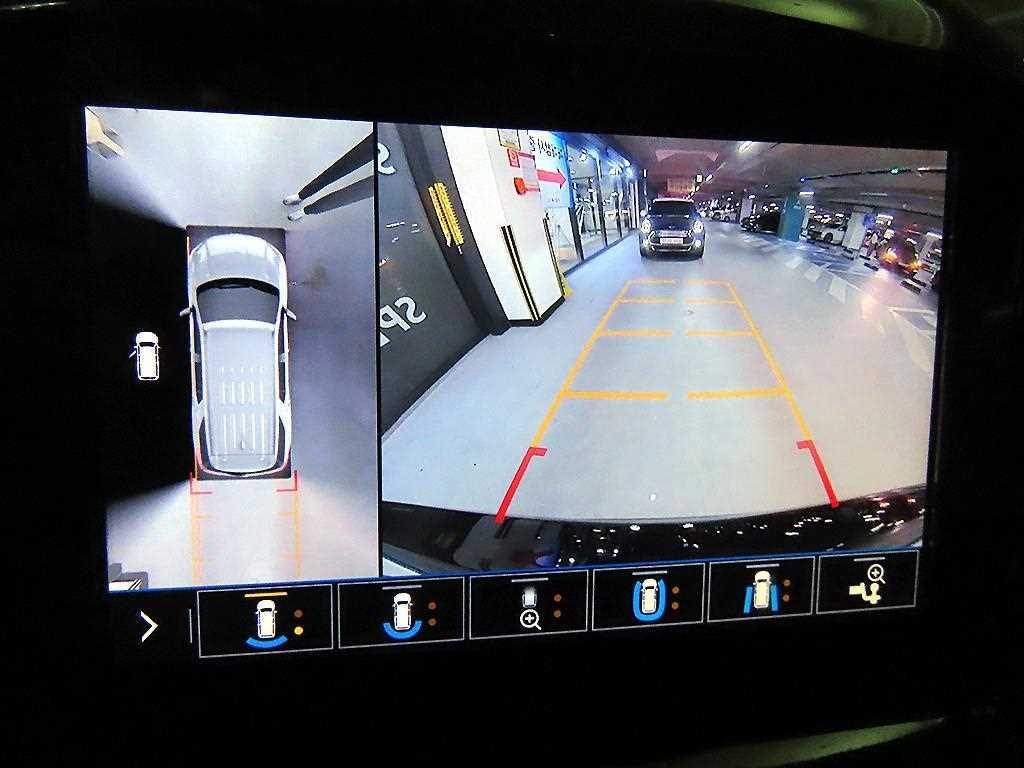 CHEVROLET Traverse — photo 14