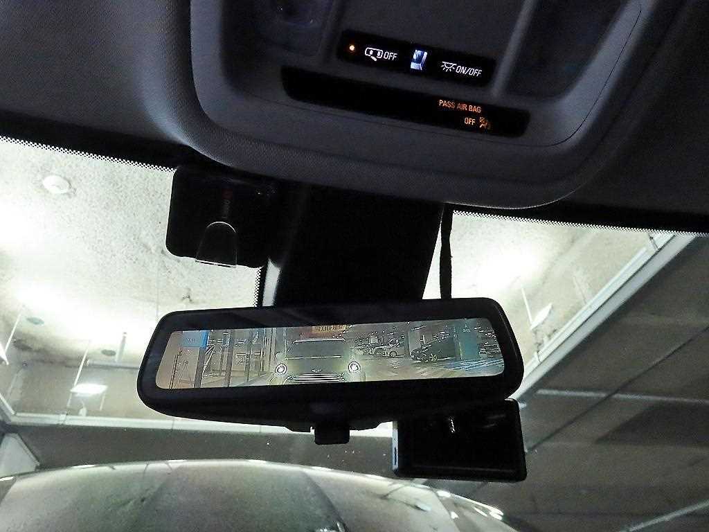 CHEVROLET Traverse — photo 15