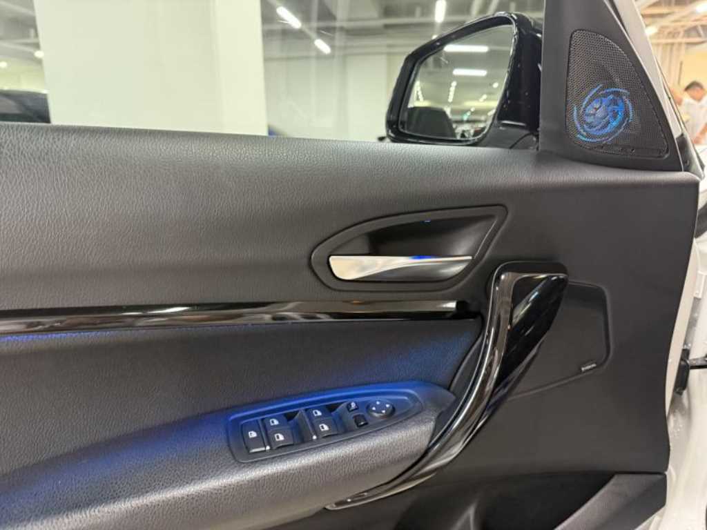 BMW 1-Series — photo 15