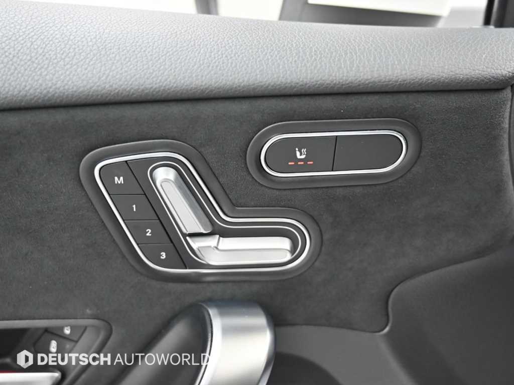 Mercedes-Benz A-Class — photo 17