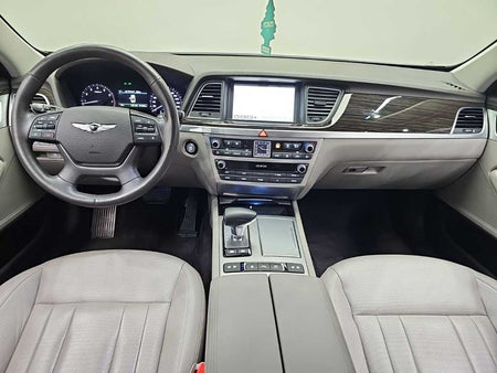 Genesis G80 — photo 07
