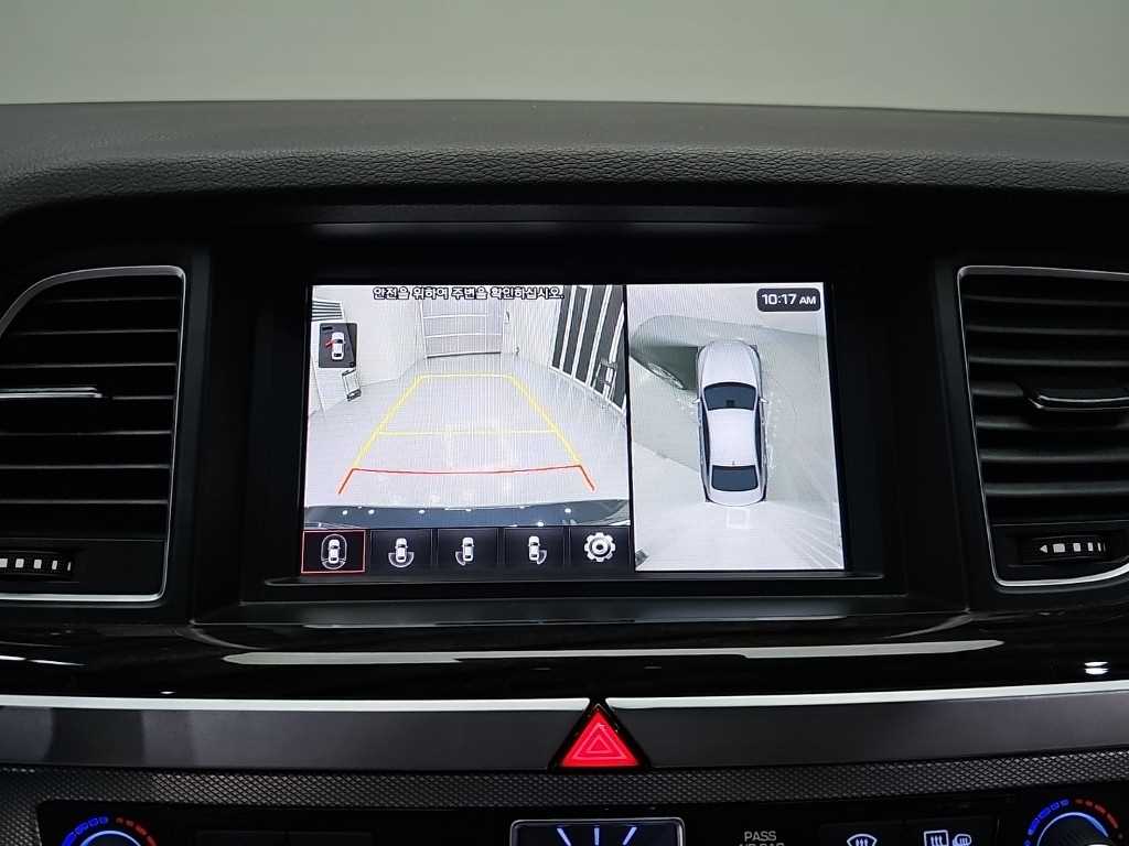 Genesis G80 — photo 16