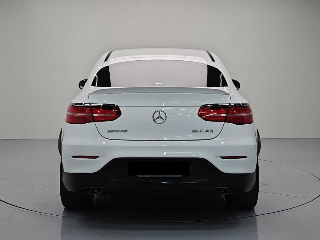 Mercedes-Benz GLC-Class — photo 03