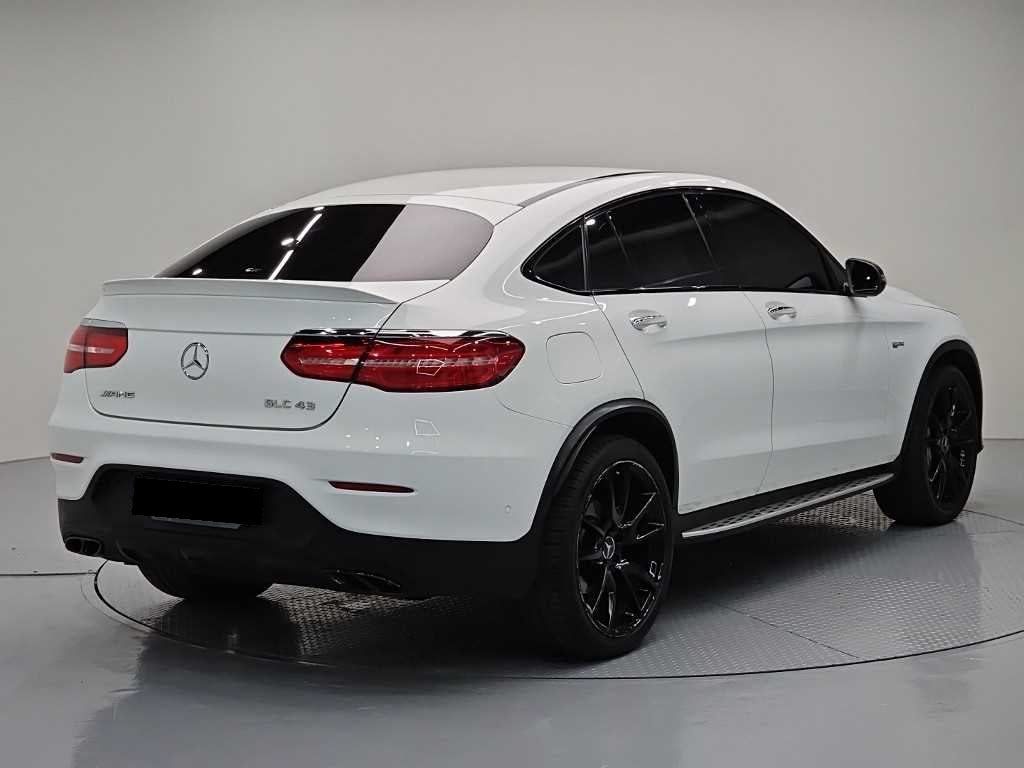 Mercedes-Benz GLC-Class — photo 04