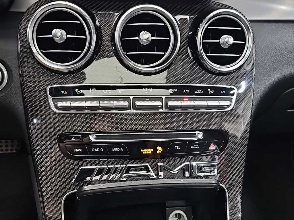 Mercedes-Benz GLC-Class — photo 10