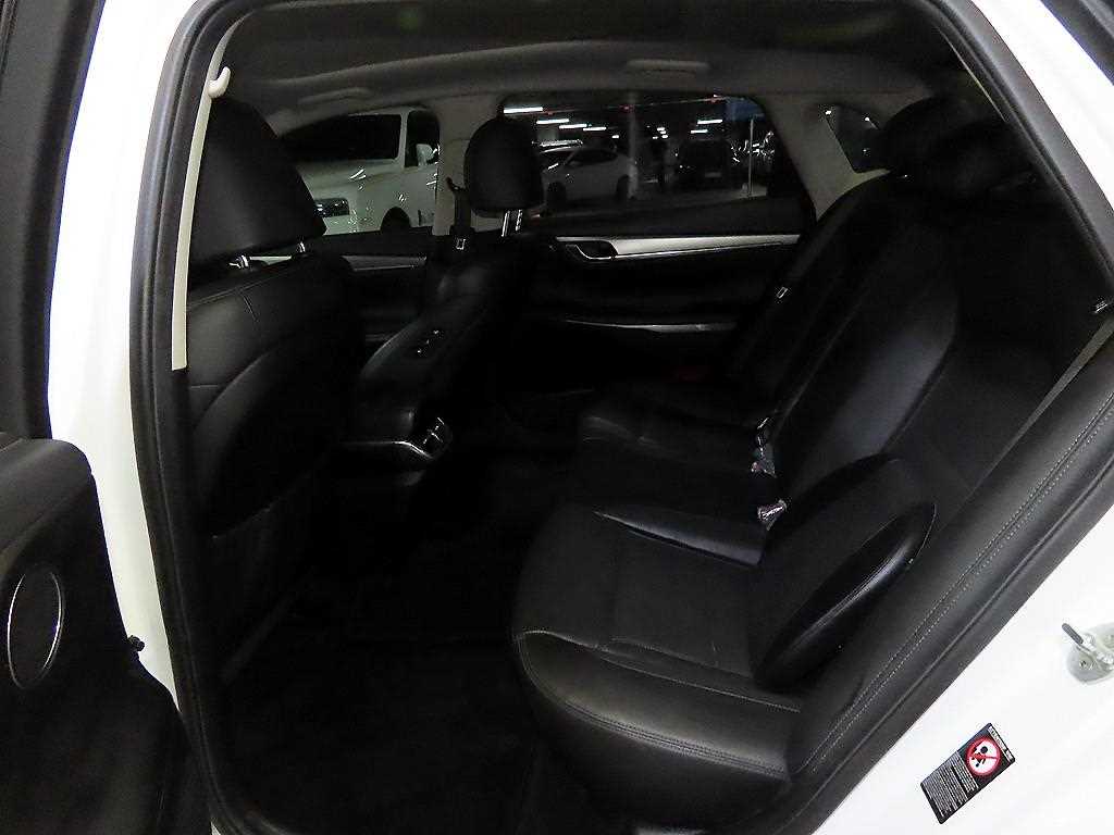 Hyundai Grandeur — photo 07