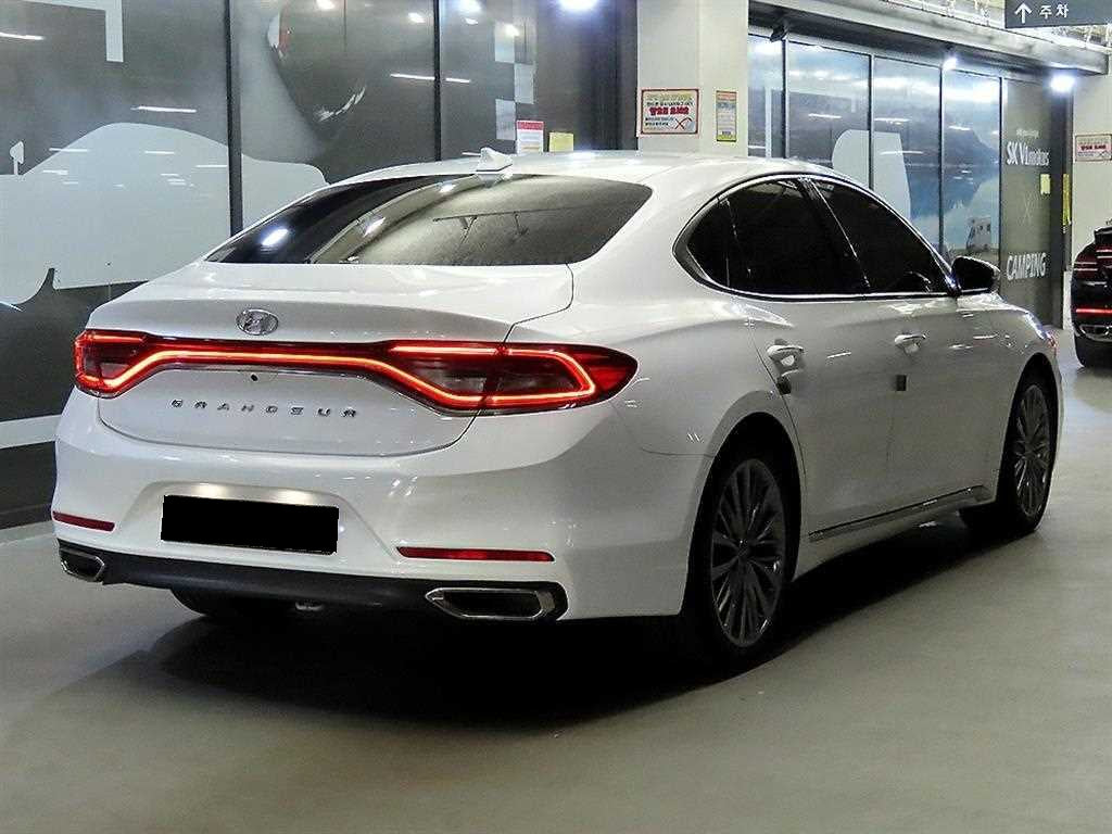 Hyundai Grandeur — photo 04