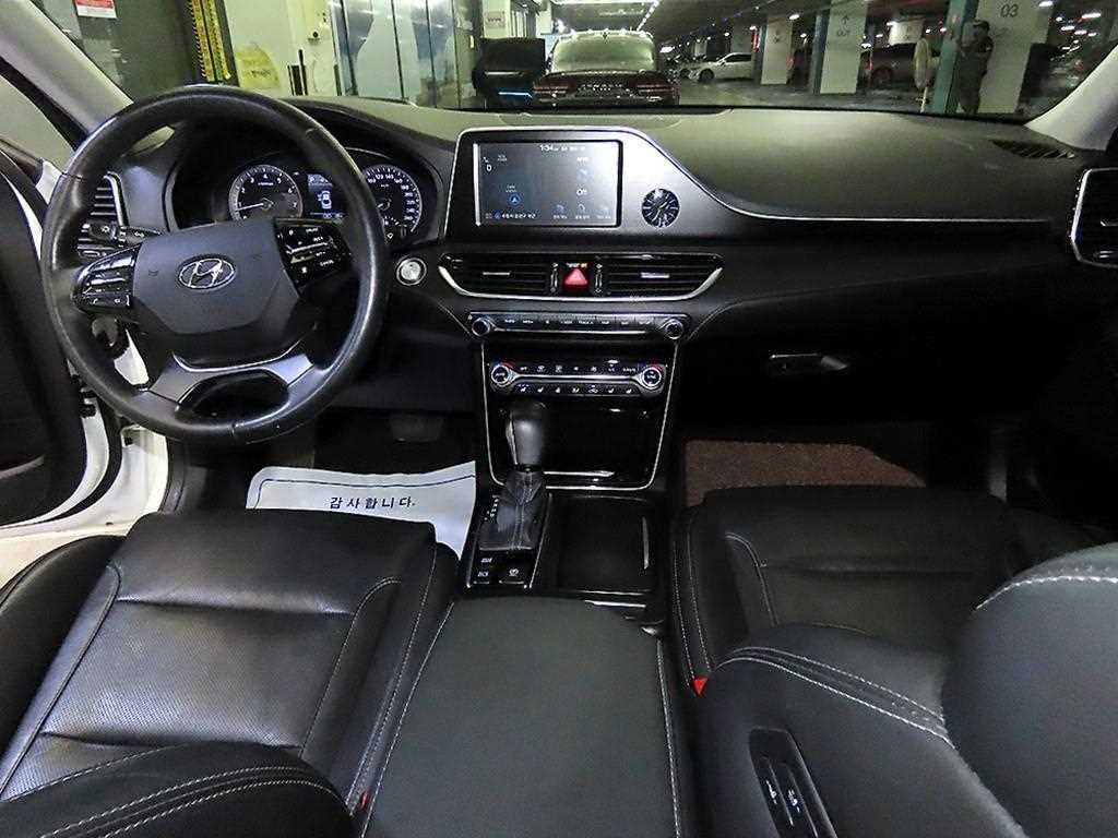 Hyundai Grandeur — photo 10