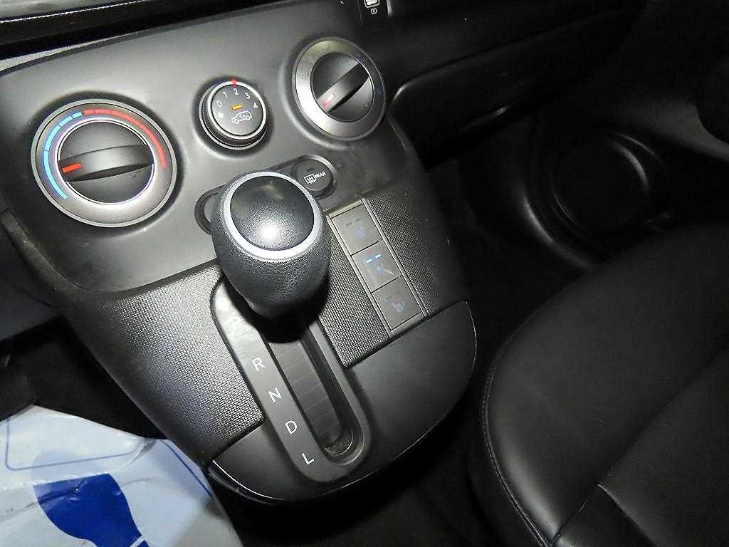 Hyundai Casper — photo 12
