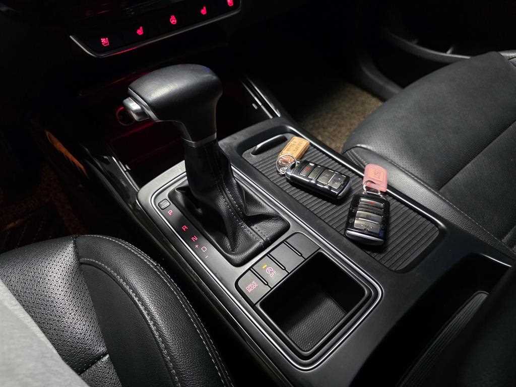 Kia Sorento — photo 10