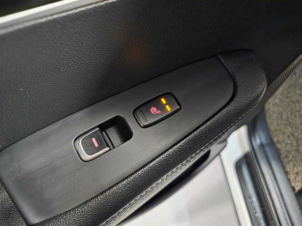 Kia Sorento — photo 16