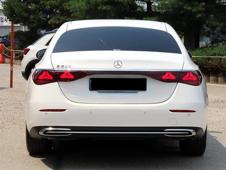 Mercedes-Benz E-Class — photo 04