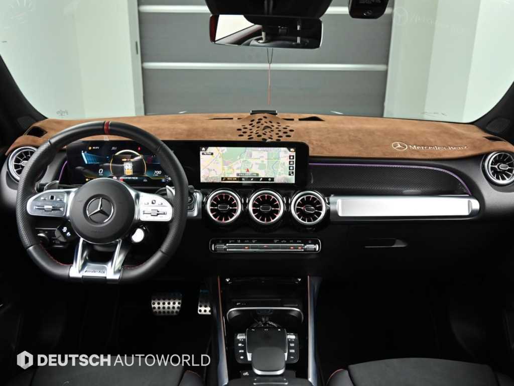 Mercedes-Benz GLB-Class — photo 07