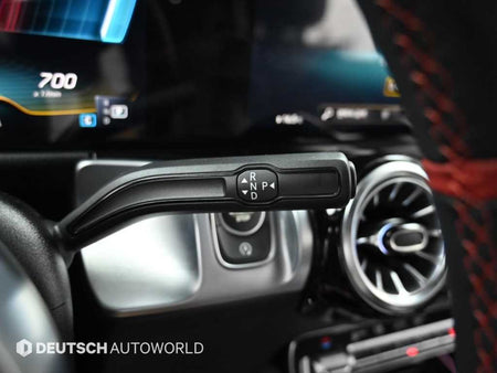 Mercedes-Benz GLB-Class — photo 09