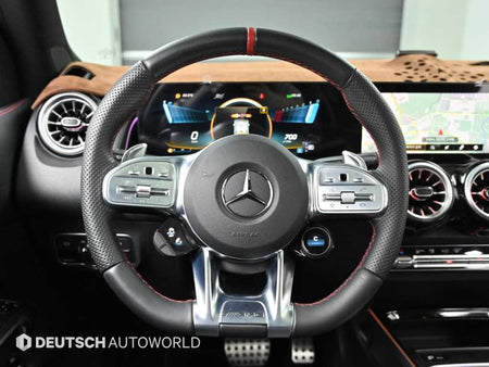 Mercedes-Benz GLB-Class — photo 13