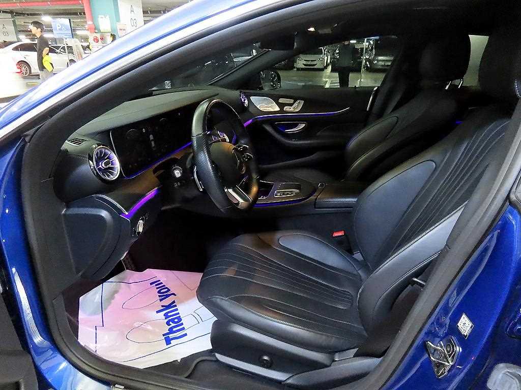 Mercedes-Benz CLS-Class — photo 06