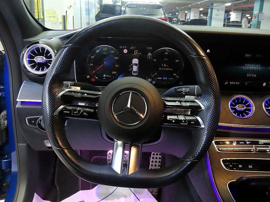 Mercedes-Benz CLS-Class — photo 08