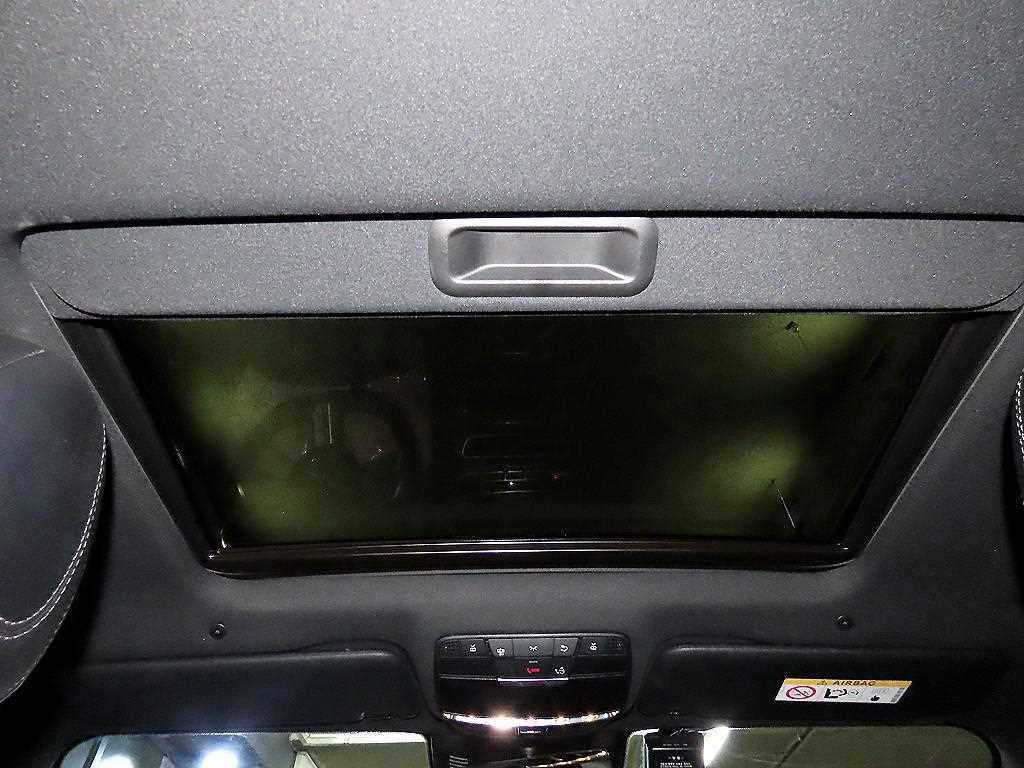 Mercedes-Benz CLS-Class — photo 15