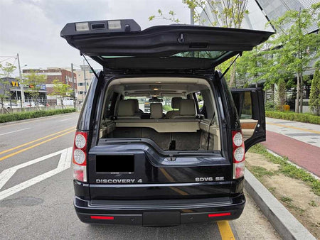 Land Rover Discovery — photo 11