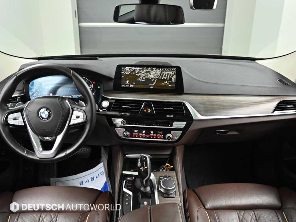 BMW Gran Turismo — photo 07