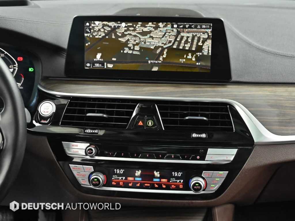 BMW Gran Turismo — photo 14
