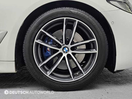 BMW 5-Series — photo 05