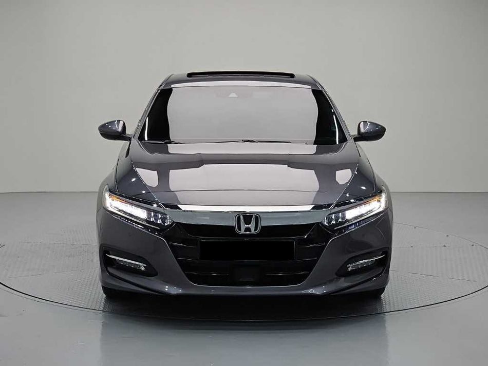 Honda Accord — photo 02