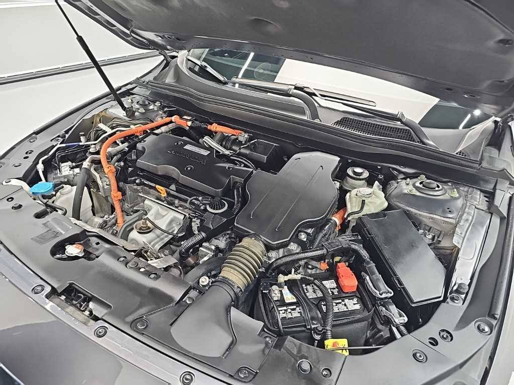 Honda Accord — photo 05