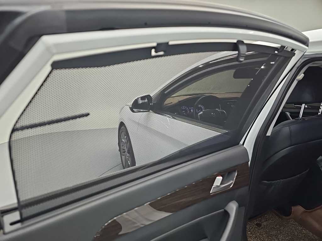 Hyundai Sonata — photo 13