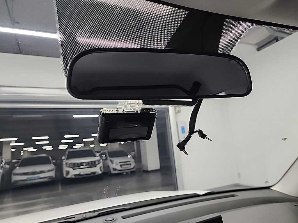 Hyundai Casper — photo 14
