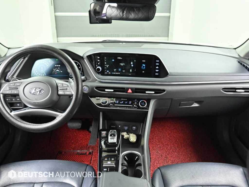 Hyundai Sonata — photo 07