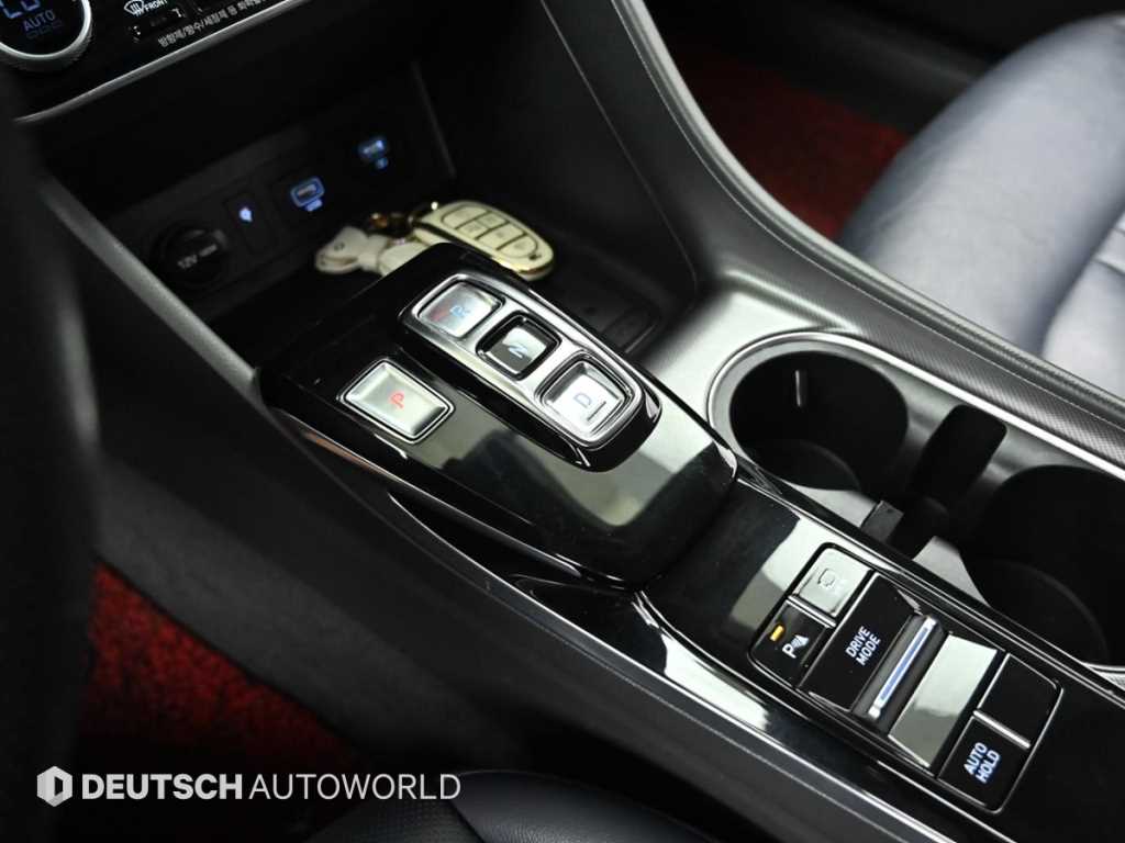Hyundai Sonata — photo 09