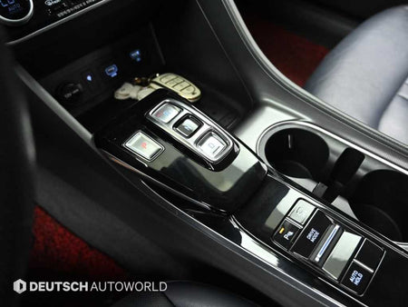 Hyundai Sonata — photo 09