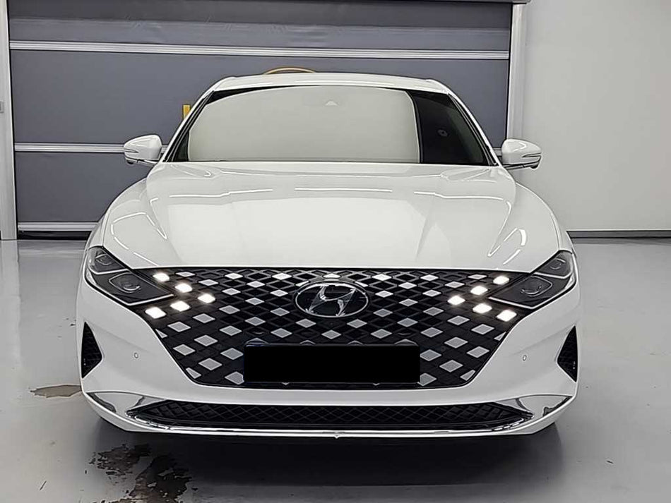 Hyundai Grandeur — photo 02
