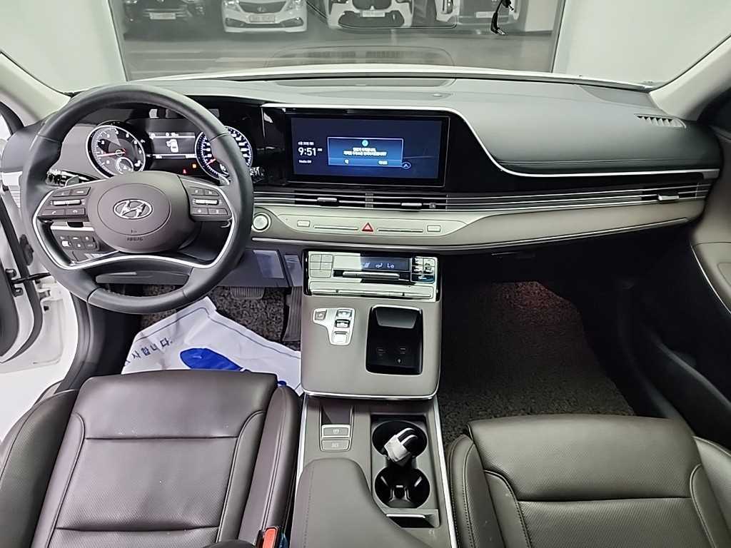 Hyundai Grandeur — photo 07