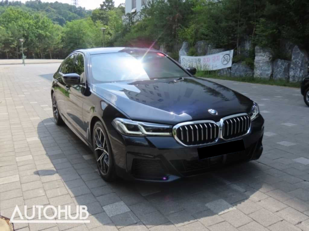 BMW 5-Series — photo 02