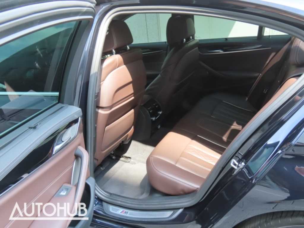 BMW 5-Series — photo 14
