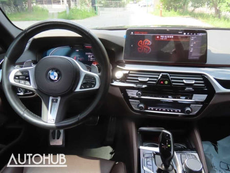 BMW 5-Series — photo 16