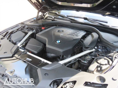 BMW 5-Series — photo 19
