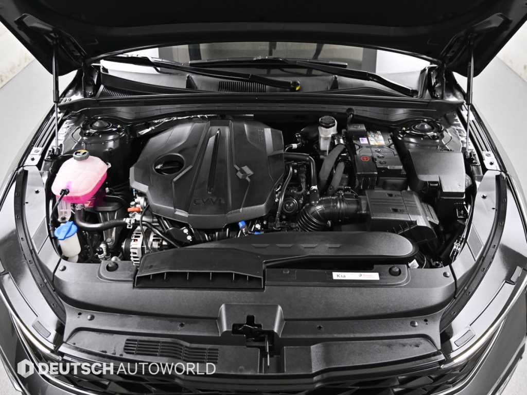 Kia K5 — photo 06