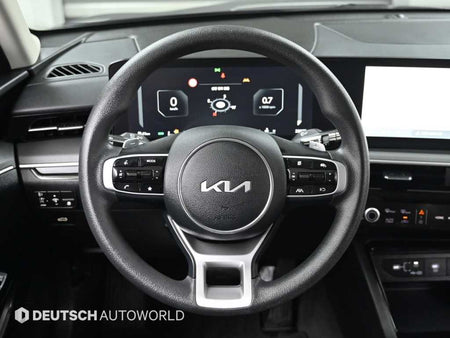 Kia K5 — photo 13