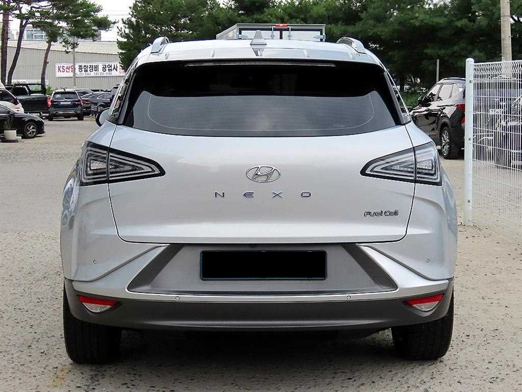 Hyundai Nexo — photo 04