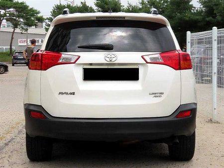Toyota RAV4 — photo 04